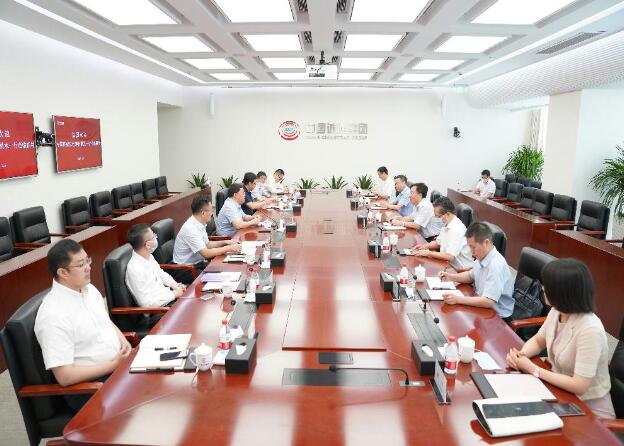 中國能建總經(jīng)理、黨委副書記孫洪水拜訪中國誠通董事長朱碧新