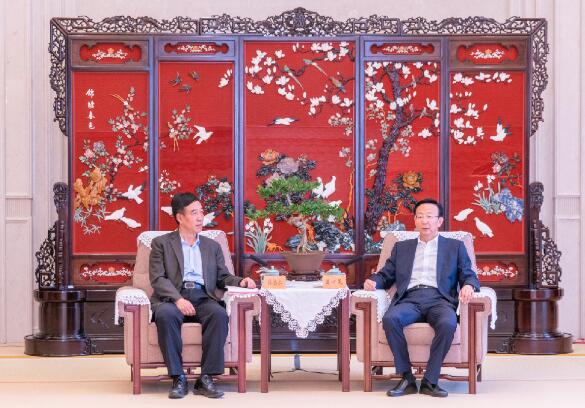 中國能建總經(jīng)理、黨委副書記孫洪水拜訪揚州鎮(zhèn)江主要領(lǐng)導(dǎo)