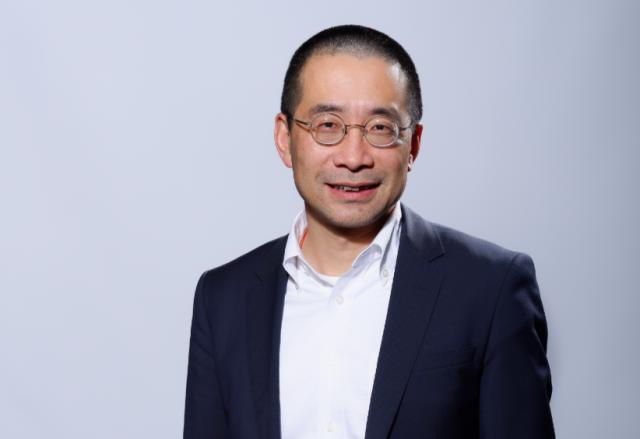施耐德電氣全球執(zhí)行副總裁、中國區(qū)總裁尹正：提升能源效率助力實現碳中和