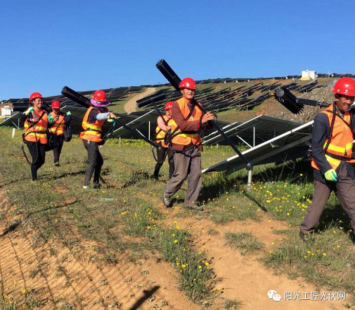 面積接近一個(gè)新加坡！青海塔拉灘光伏電站照亮“陽光之路”