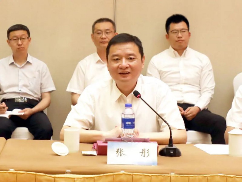 協(xié)鑫、徐工聯(lián)手！布局新能源