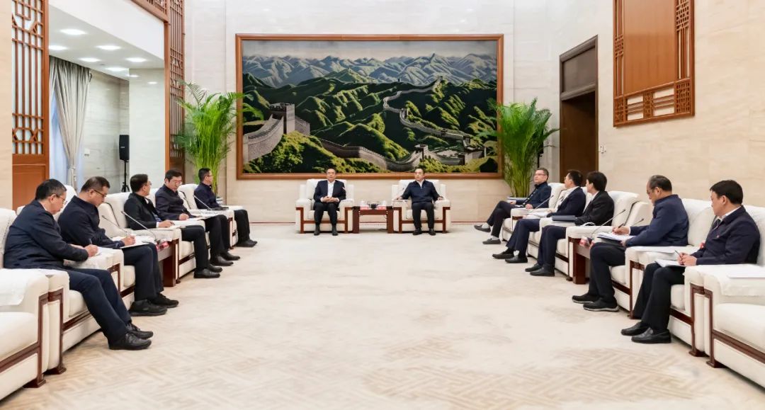 大唐集團(tuán)黨組書記、董事長鄒磊會(huì)見哈電集團(tuán)黨委書記、董事長曹志安