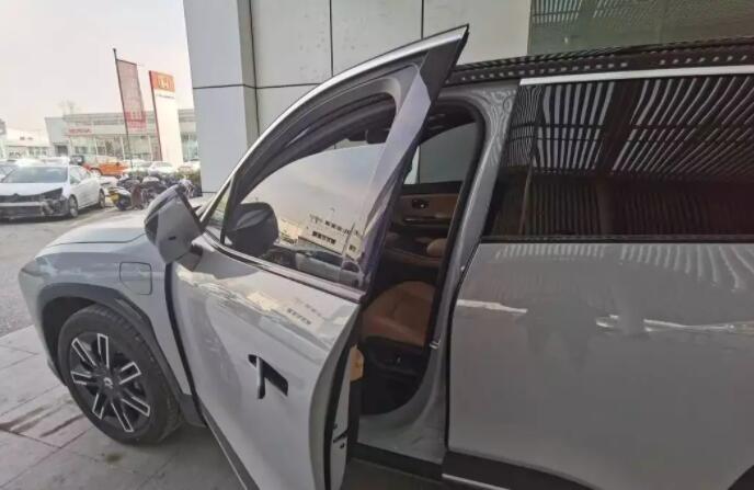 新能源二手車買賣，新老車主的隱私在“裸奔”!