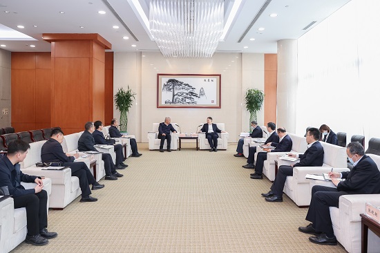 華能集團(tuán)黨組書記溫樞剛會(huì)見青海省委常委、海東市委書記烏拉孜別克·熱蘇力汗