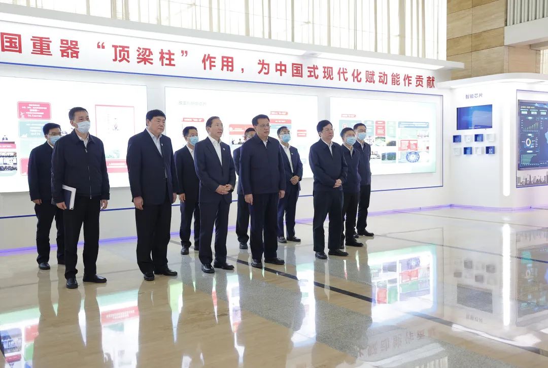 重慶市委書記袁家軍、市長胡衡華與國家電網(wǎng)董事長辛保安、總經(jīng)理張智剛會談