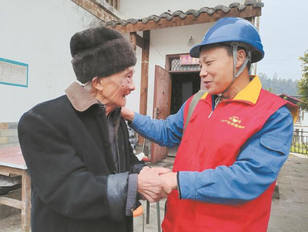 鄭先朝：客戶(hù)說(shuō)“有他在，我們用電放心”