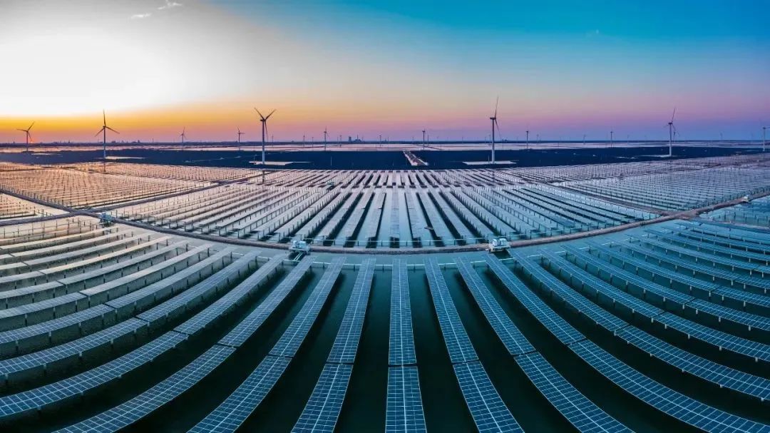 突破3億千瓦時(shí)，?；瘓F(tuán)一期300MW光伏發(fā)電項(xiàng)目實(shí)現(xiàn)年度目標(biāo)