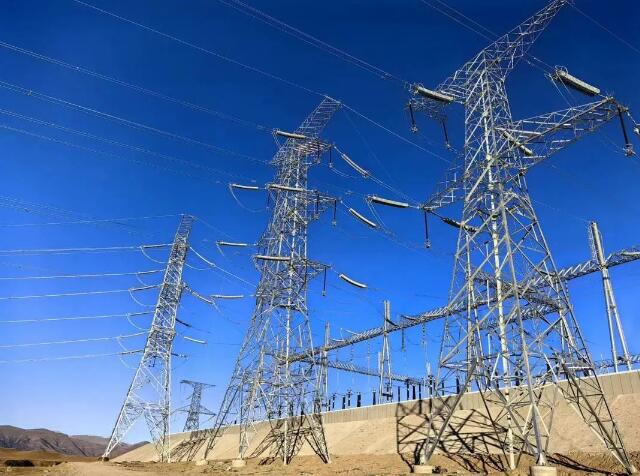 青?，敔枔跛娬?30千伏輸電線路全面竣工
