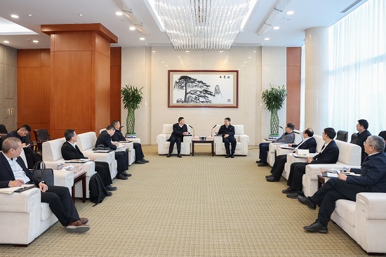 溫樞剛鄧建玲會見中廣核集團董事長楊長利、總經(jīng)理高立剛