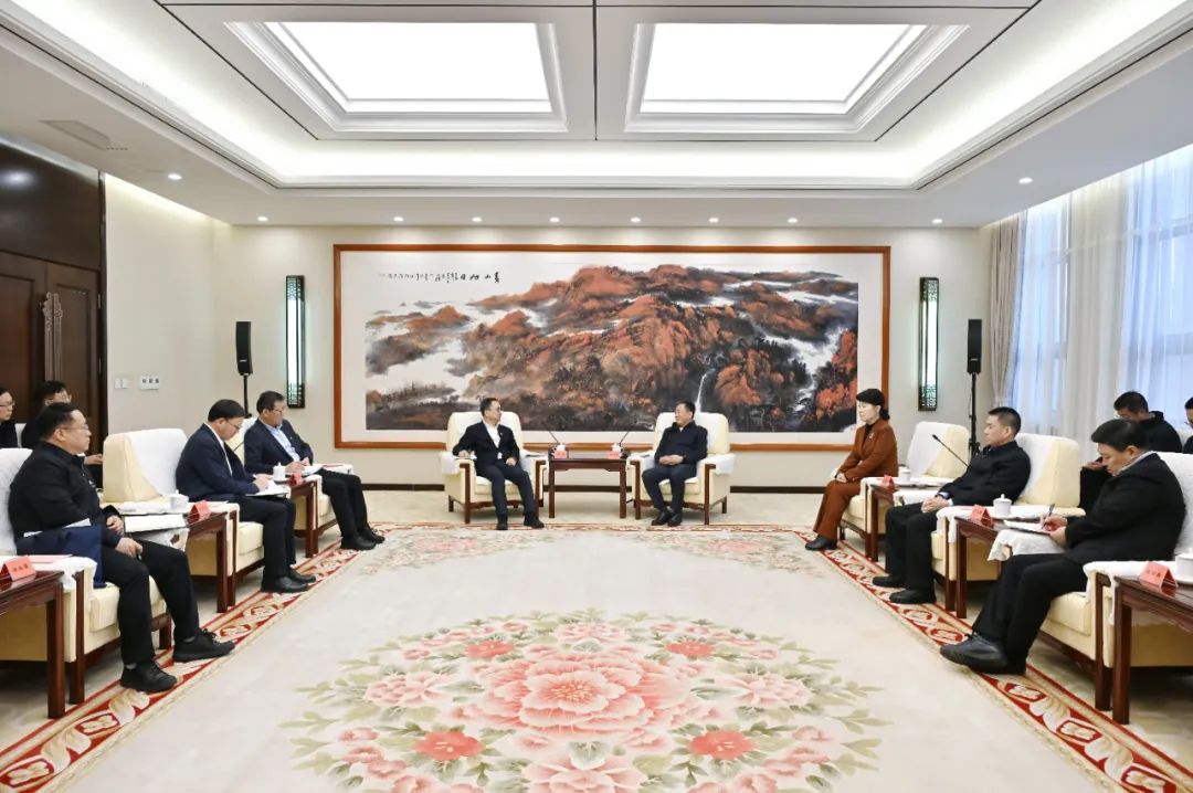 中國大唐集團有限公司董事長鄒磊拜會內蒙古自治區(qū)黨委書記孫紹騁、自治區(qū)主席王莉霞
