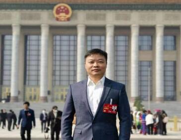 【兩會好聲音】全國人大代表、小鵬汽車董事長何小鵬：探索限定場景無人駕駛法規(guī)，助力車網(wǎng)融合和低空經(jīng)濟(jì)騰飛