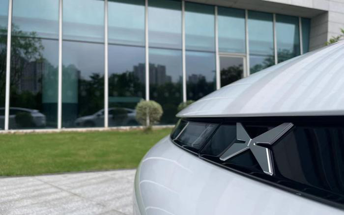 小鵬汽車去年凈虧損擴大至103億，4月將發(fā)全新品牌