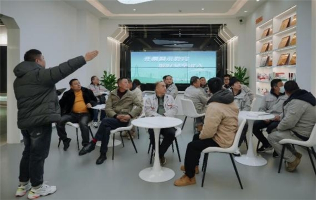 怡能集團以沉浸式安全教育，為電力施工準(zhǔn)入賦能