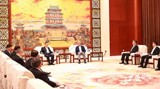 華能集團(tuán)黨組書記、董事長(zhǎng)溫樞剛拜會(huì)江西省委書記尹弘