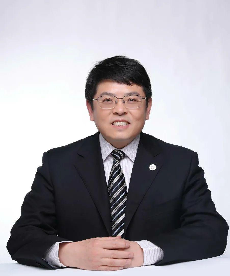 北大副校長董志勇：警惕中國新能源“產(chǎn)能過?！钡难哉撓葳? width=