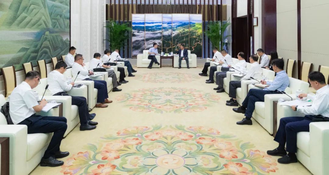 國(guó)家電投黨組書記、董事長(zhǎng)劉明勝會(huì)見上海電氣黨委書記、董事長(zhǎng)吳磊