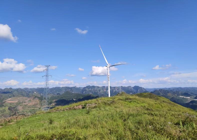 貴州鎮(zhèn)寧本寨風電場項目實現首批風機并網